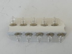 *Box of 10* Spectro PR13 Miniature Lamp 4.75V – NEW Surplus!