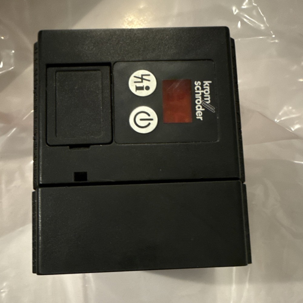 Kromschroder LM FCU 500P/QF1 Electrical Equipment Module 100/120VAC 50/60Hz