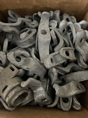 Gedney 1 hole oval strap Box Of 100 (for Service Entrance Cable)