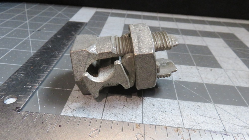 M-250-350 T 1/0-350 Tin Plated Split Bolt Connector