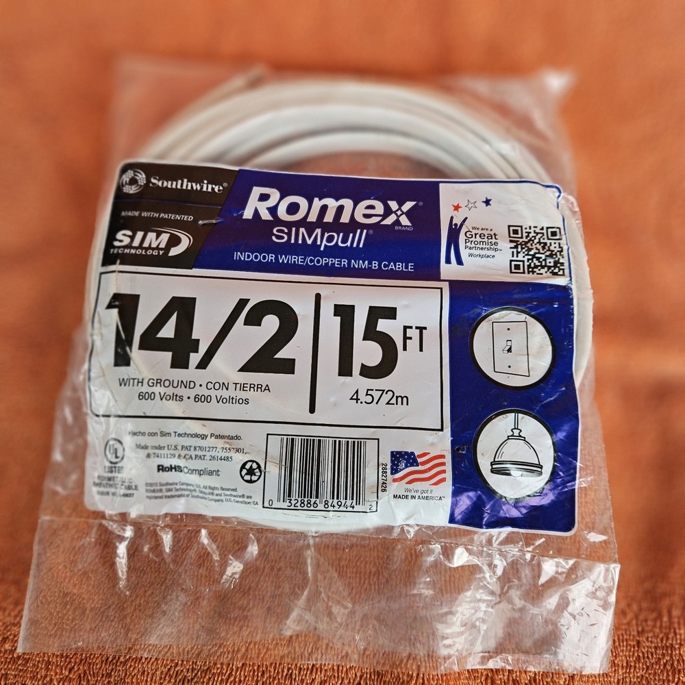 NEW Southwire Romex SimPull 15 ft. 14/2 Indoor Wire/Copper NM-B Cable
