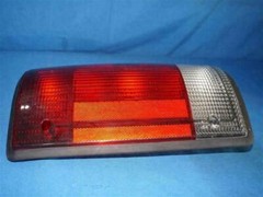 Ford F5UZ-13405-A F5UZ13405A Lamp NEW NOB