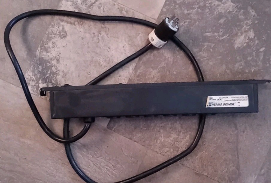 Perma Power Transient Voltage Surge Suppressor 120 Volts 330 Peak JT06B0B20X