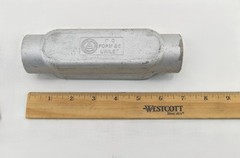 *Lot of 3* Appleton Form 85 1″ C Conduit Outlet Body Unilet