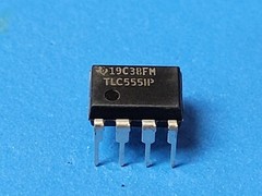 (5 PCS) TLC555IP TI Standard Timer Single -40°C 85°C 8-Pin PDIP