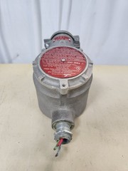 Cooper Crouse-Hinds FSQC2430SAS4 Type 3R Enclosure Interlocked Recepricle