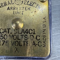General Electric Arrester Unit 9LA4C1 USA 0-50v DC 0-175v AC w/ Adapter Untested