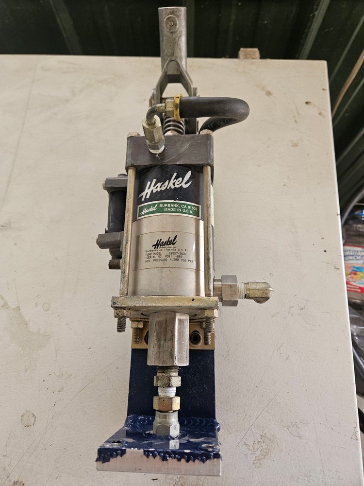 Used Haskel M-36 booster pump 4,500 PSI Pneumatic or manual operation