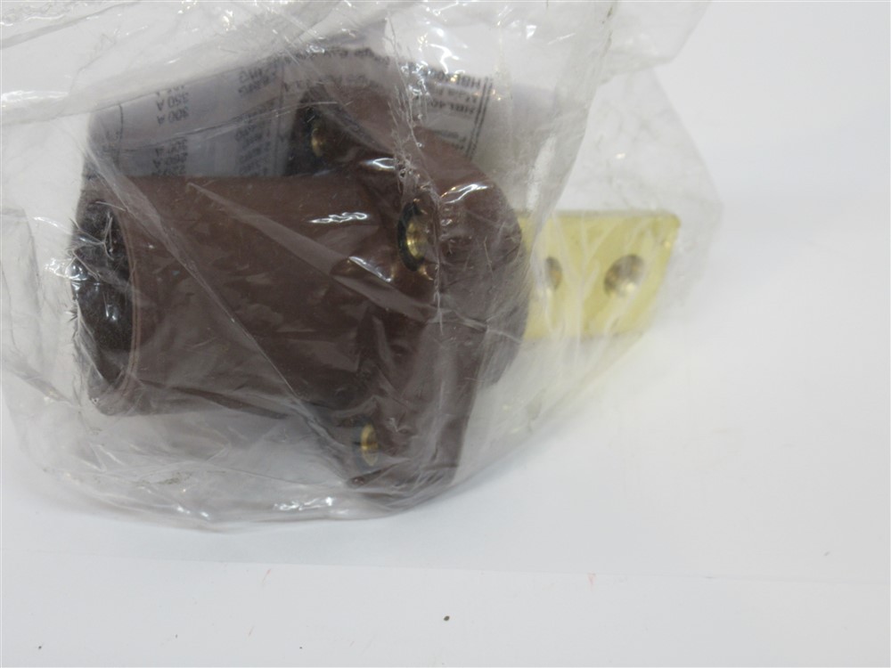 Hubbell HBLMRB2BN, Single Pole Receptacle, 400 Amp. 2 Hole, 600 Volts
