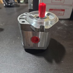 Hydraulic oil pump HGP-3A-F28R HGP-3A-F30R high pressure gear pump-