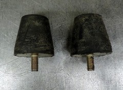 Corrosion-Resistant Vibration-Damping Rubber Mounts 1/4″ Stud Lot of Two (2)