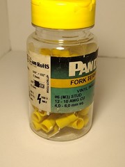50 Panduit PV10 6F L Vinyl Insulated Fork Terminals 12-10 AWG CU Electrical #6