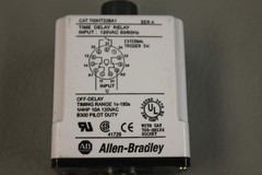ALLEN BRADLEY 700-HT22BA1 SER A 120 VAC TIME DELAY RELAY