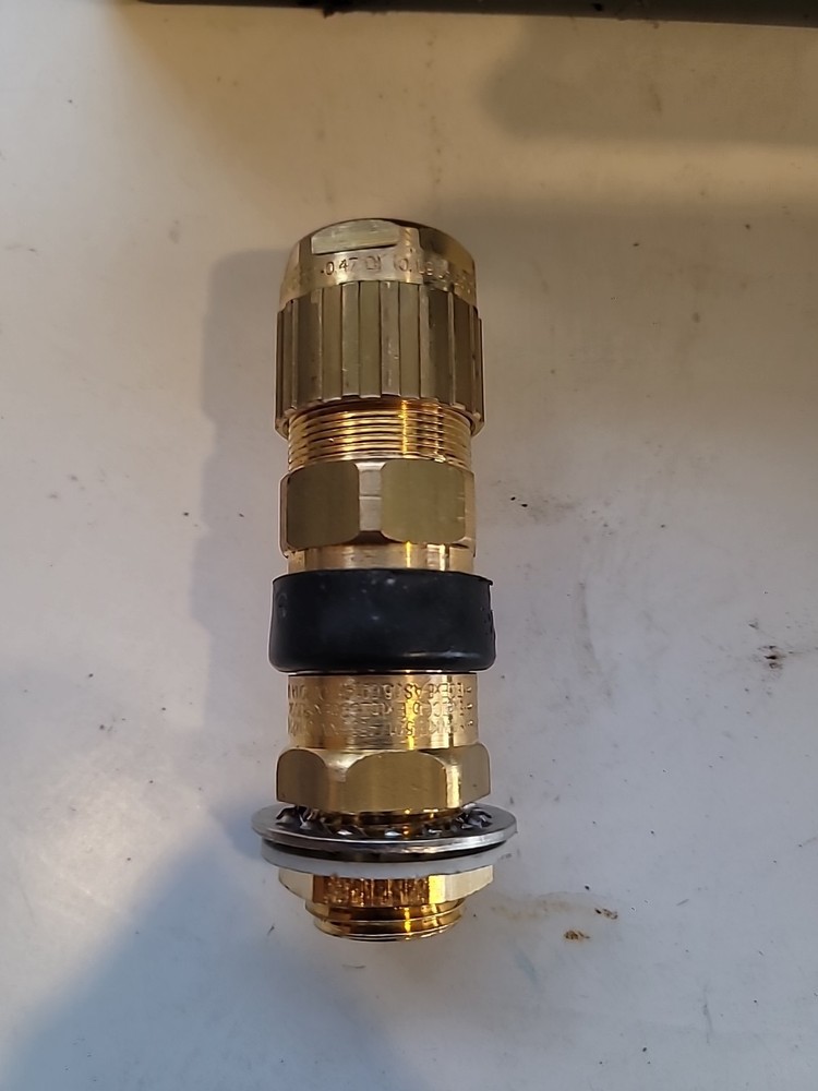 Hawke M32 501/453/Universal Cable Gland Brass, 30 Available