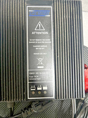 SPE Electtronica CBHD1-24V 9 Amp Industrial On Board Battery Charger COMPACT