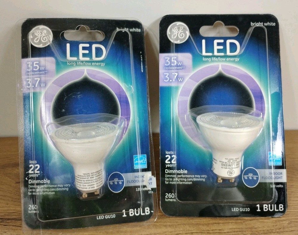LED Flood Light Bulb, Indoor, 260 Lumens, 3.7-Watts – Bright White