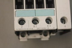 SIEMENS 3RT1526-1A CONTACTOR MODULE