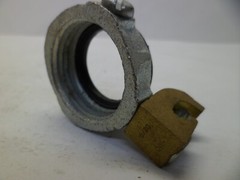 OZ/GEDNEY IBC-100 GROUNDING CONDUIT NUT BRASS DROP IN LUG LOT OF 3 FITTINGS NOS