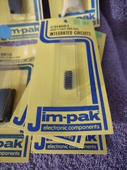 Lot of 12 Jim-pak Integrated Circuits – Assortment of Different Circuits