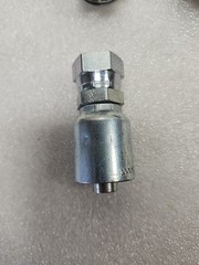 Parker 10743-8-8 Fitting 1/2″ Hose X 1/2″ Female Swivel (4 Pieces)