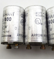 Lot of 5 Arrow Hart FS-40/400 Fluorescent Lamp Starters 40 Watt Ceramic Condense