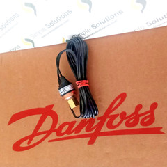 2PCS LOT- Danfoss 061F7514 Cartridge pressure switch,ACB, 28.00bar, 21.00bar-NEW