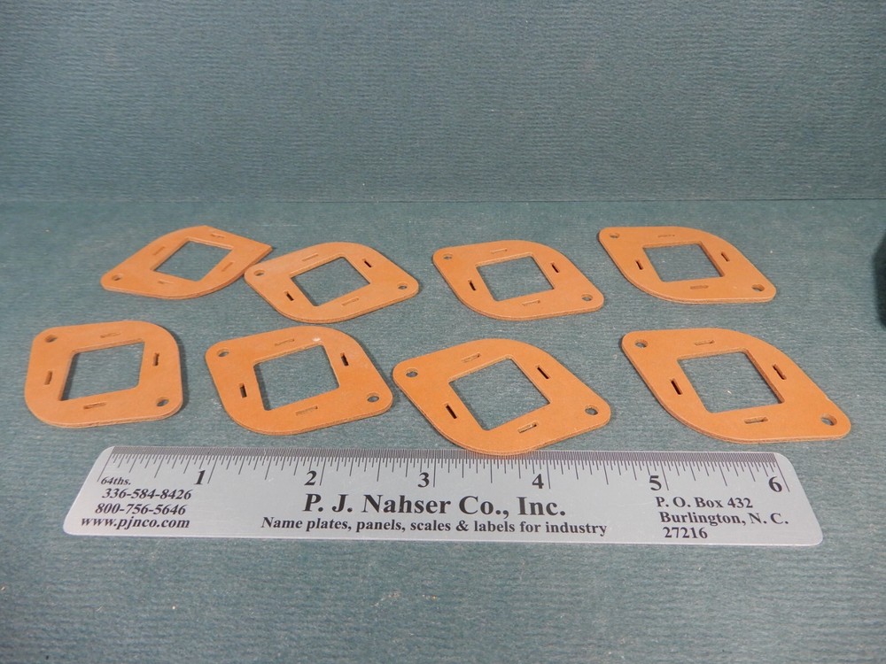 Phenolic Insulators For Mounting Can Capacitors 1 3/8 Diameter Quantity 8