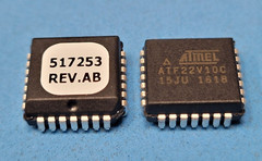 ( 2pcs ) IC ATF22V10C-15JU, ATMEL, EEPLD – Electronically Erasable Programmable
