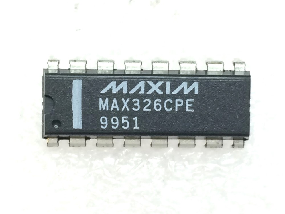 MAX326CPE MAXIM IC SWITCH QUAD SPST 2 PIECES