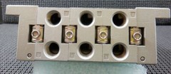 SMC VV5FS2-01T1-031-02 Manifold Assembly