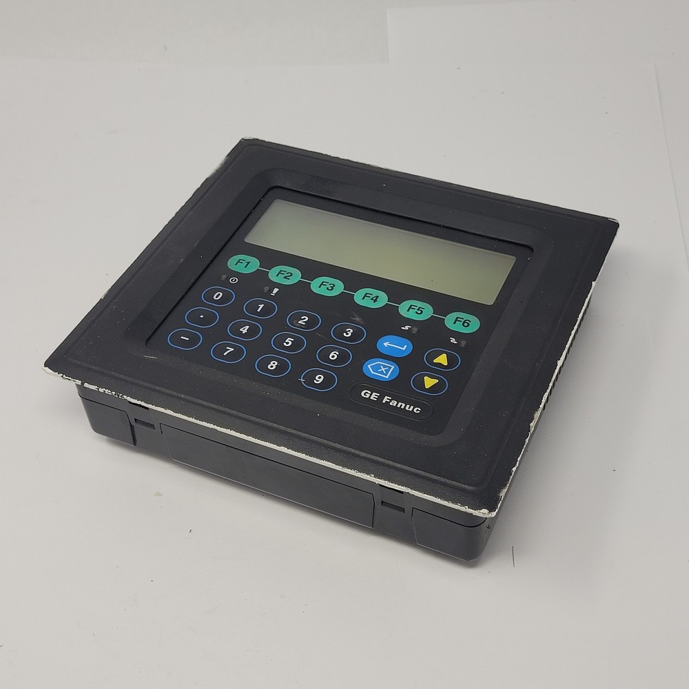 GE Fanuc IC752DFT000-EE Industrial Control Panel Display Interface – USED