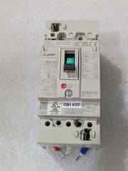 MITSUBISHI NF50-SVFU NF50-SVFU305 5A 3P 200VAC 50/60HZ 240VAC