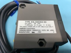OMRON E3L-DS50E4-50 Photoelectric Sensor, Switch, 188457