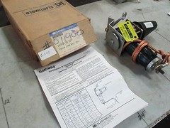 Thomas & Betts Elastimold (MOV) Parking Stand Arrester #167PSA-10 (2) 10 KV NIB