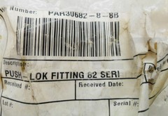 NEW BAG OF 2 PARKER 30682-8-8B PUSH-LOK FITTING
