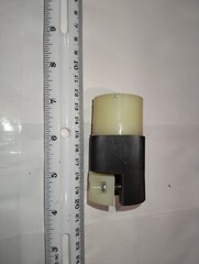 HUBBLE MIDGET TWIST LOCK FEMALE PLUG 3 PIN 15A 125V