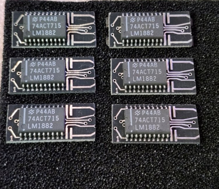 ACT715 / LM1882 Programmable Video Sync Generator 20 Pin TTL-Input New 6 pcs.