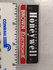 Lot of 4 MH Brown Electronik Badges Emblem Logo Honeywell Electronic