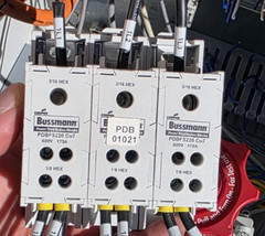 Cooper Bussmann PDBFS220 Power Distribution Block 600V 175A