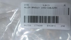 Allen Bradley 1492-CABLE25H Cable Assembly 2.5m
