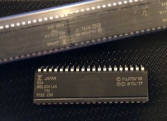 FUJITSU MBL8041AN Microcontroller, 8-Bit, MROM, 8048 CPU, 6MHz, CMOS, PDIP40