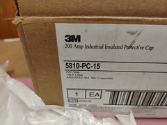 3M 200A Industrial Insulated Protective Cap 5810-PC-15 15kV, 5810-PC-15