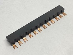 Siemens 3RV1915-1CB Busbar 3-Phase 600VAC 65A
