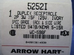 Arrow Hart 5252I Duplex Receptacle new
