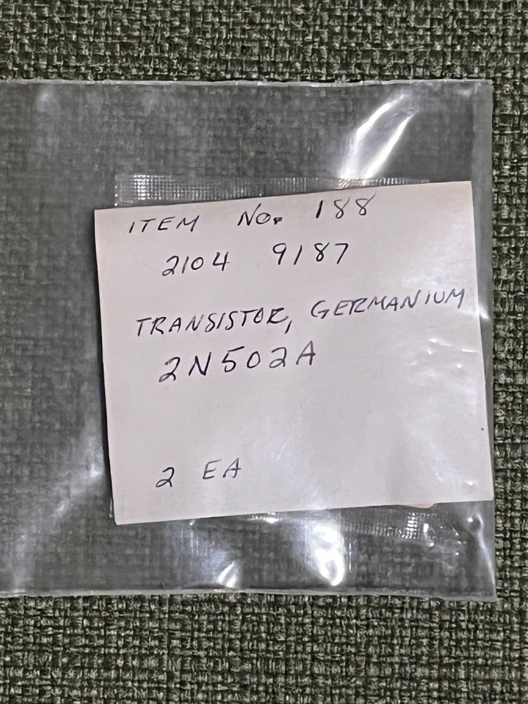 One Pair 2N502A PNP GERMANIUM TRANSISTOR BY MOTOROLA – NOS – In original packet
