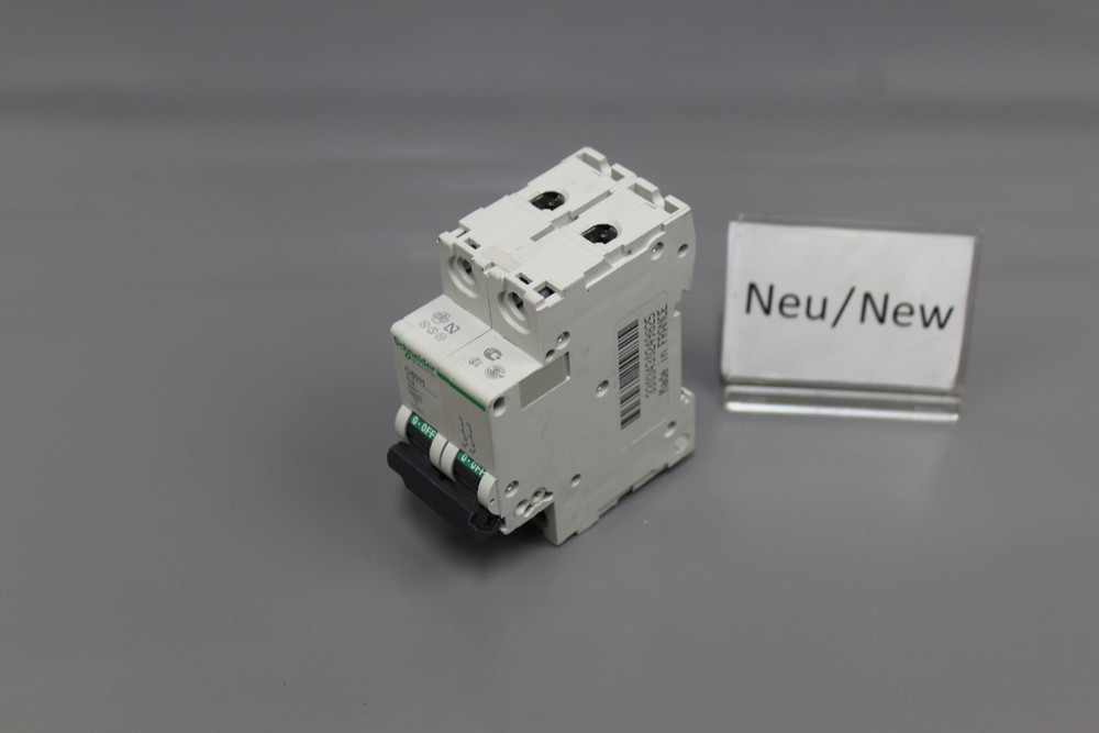 Schneider Electric Merlin C60H LS-Schalter M9F14220 C2 400V Unused