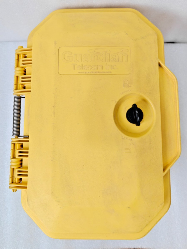Guardian telecom WATER TIGHT TELEPHONE MODEL NO- WTT-40-H REV.C MADE IN CANADA