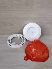 LOT 2 PCS. SEN-A4003 EN54-17 -2005 NEGATIVE ISOLATOR BASE 17-28VDC