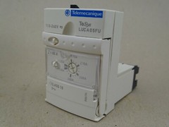 Telemecanique Standard Control Unit Class10 110-240V, LUCA05FR