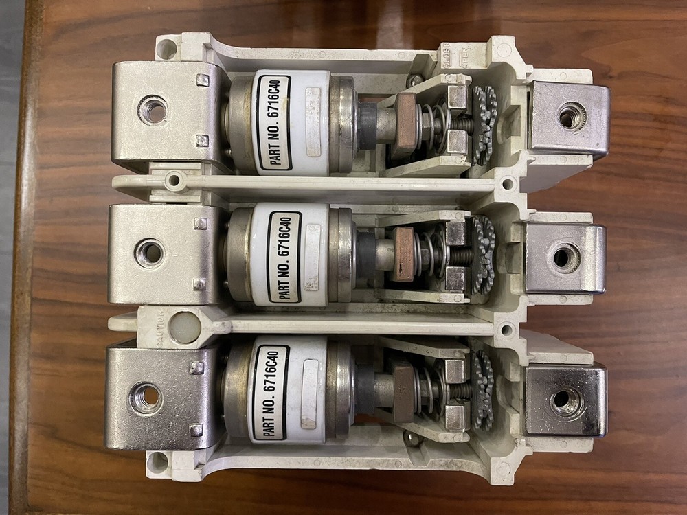 Westinghouse Vacuum Contactor V201KTCJZ1 Model A 7874A11G02